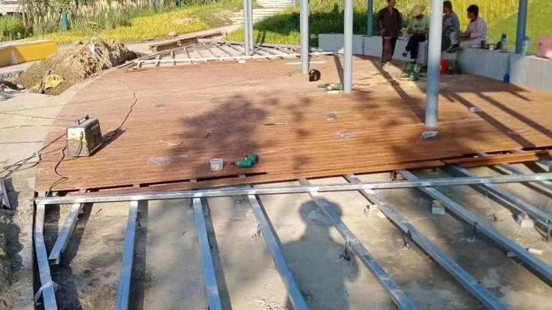 实木地板悬浮铺法：轻松掌握，美观实用一步到位
