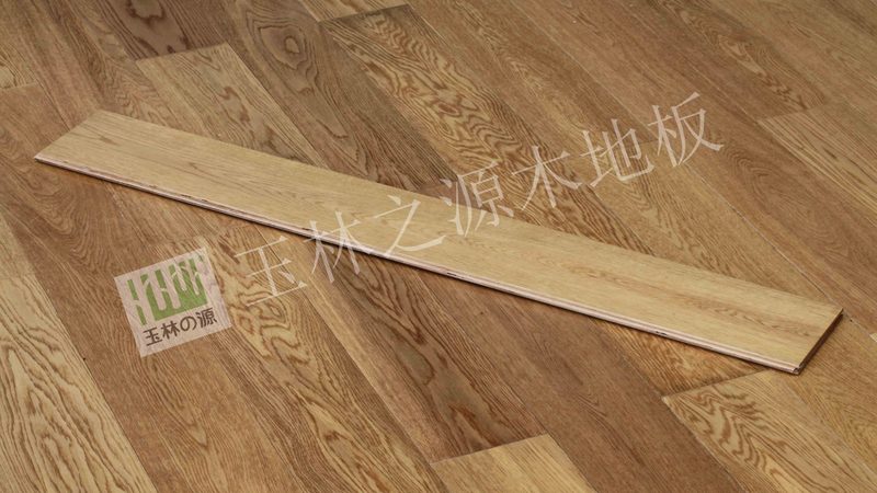 儿童房地板选材：强化地板的环保与适用性解析